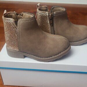 Carter’s ~ Sz 6 kids ~ Short Glitter Accent Boots ~ NWT / Box